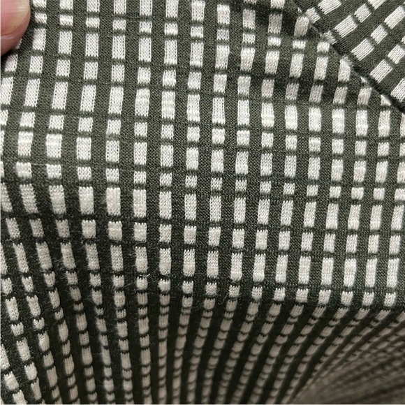 Cute mock top greenish color - Picture 2 of 2